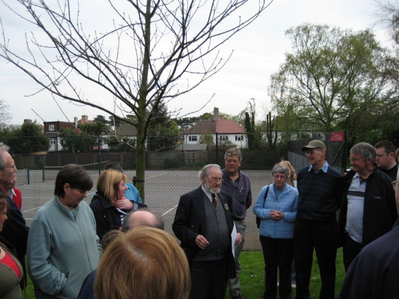 Gilbert talking outside Hayes Library - April 2008
Gilbert telling us about the Rev. Hussey outside Hayes Library during the 2008 Mystery London Astro Tour.
Link-words: London MLAT2008