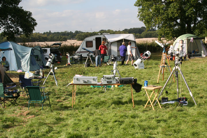 Activity Going on in Camp!
Life going on in the camp with great anticipation for the evening.
