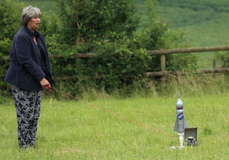 Starbecue 2018
Soda Bottle Rocket Ready to Launch!
Link-words: Picnics2018