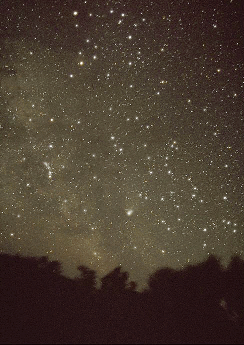 Remember Halley
In 1986 comet Halley graced our skies and in the February and March of that year one could glimpse the comet low down in the northern hemisphere skies. To get a better view some went to more southern latitudes.
Link-words: Comet