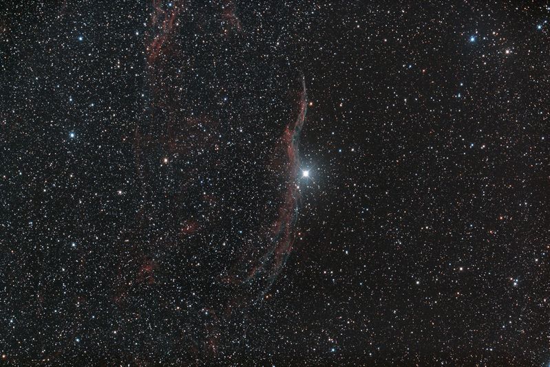 NGC6960 - The Veil Nebula
Veil Nebula and surroundings.
