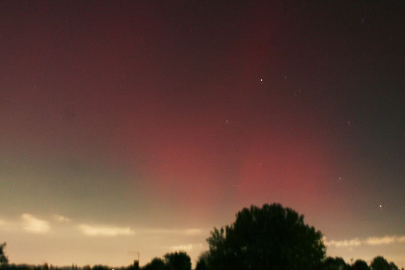 Aurora from my neighbours loft
Taken in my steet BR2 Bortle 4 from my neighbours loft window.
Link-words: Carole