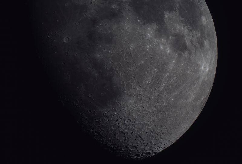 The Moon, 3 April 2020 19:45 CET, Manche, France
Observer=Duncan Evenden
Location=Manche, France
Scope=LX90 8" UHTC
Camera=ZWO ASI294MC Pro
Filter=OSC
Profile=Moon
Filename=2020-04-03-1945_1-DE-OSC-Moon.ser
Date=030420
Start=194421.603
Mid=194506.281
End=194550.960
Start(UT)=194421.603
Mid(UT)=194506.281
End(UT)=194550.960
Duration=89.357s
Date_format=ddMMyy
Time_format=HHmmss
LT=UT +1h
Frames captured=1000
File type=SER
Binning=no
Bit depth=8bit
Debayer=yes
DebayerAlgorithm=HQLinear
BayerPattern=RG
ROI=4144x2822
ROI(Offset)=0x0
FPS (avg.)=11
Shutter=7.228ms
Gain=120 (21%)
HighSpeed=off
WBlue=86 (off)
SoftwareGain=10 (off)
USBTraffic=80 (off)
FPS=100 (off)
AutoExposure=off
AutoHisto=75
WRed=57 (off)
Brightness=30 (off)
Gamma=50 (off)
TargetTemp=-10
AutoGain=off
Histogramm(min)=12
Histogramm(max)=195
Histogramm=76%
Noise(avg.deviation)=n/a
Limit=1000 Frames
Sensor temperature=-10.0°C
Focuser position=18546
Target=Moon, Date: 030420, Time: 194506 UT, Mag: $MAGNITUDE, Dia: $DIAMETER, Res: $RESOLUTION, Az: 163.83, Alt: 59.39, Phase: 1.00, CM: $CM, Camera: ZWO ASI294MC Pro, Scope: LX90 8" UHTC, FL: $FLENGTH, F-ratio: $FRATIO, Observer: Duncan Evenden, Location: Manche, France, Comment: , Seeing: 
Link-words: Duncan