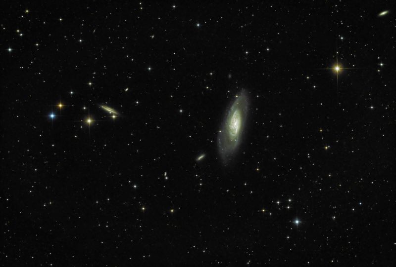 M106
-DSS-4h_G120_O4_T-5_StarTools
Link-words: Duncan