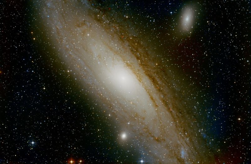 M31, 11 hours
Exp 240s, Gain 120 Offset 4, Temp-5C. 75 x lEnh, 90 x UV/IR
