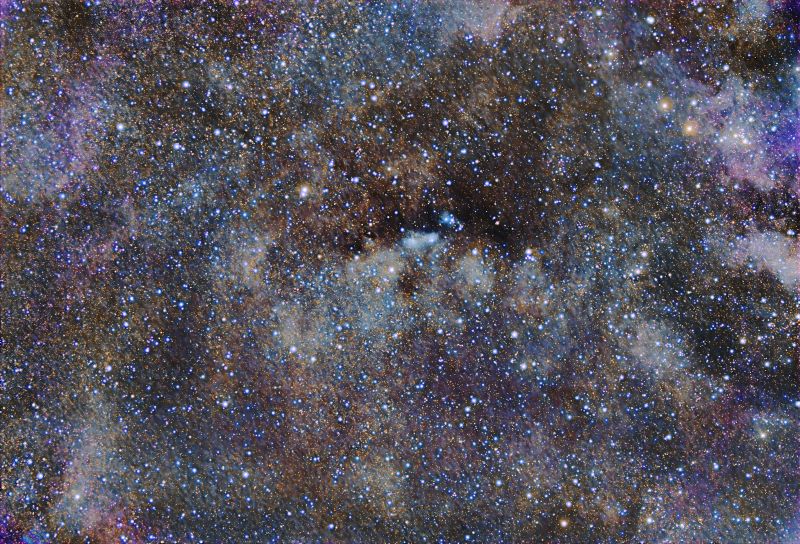 NGC 6914 in Cygnus
4x3 degrees FoV. 2hrs data at 60x120s, gain 120, offset 8, temp 0c 
