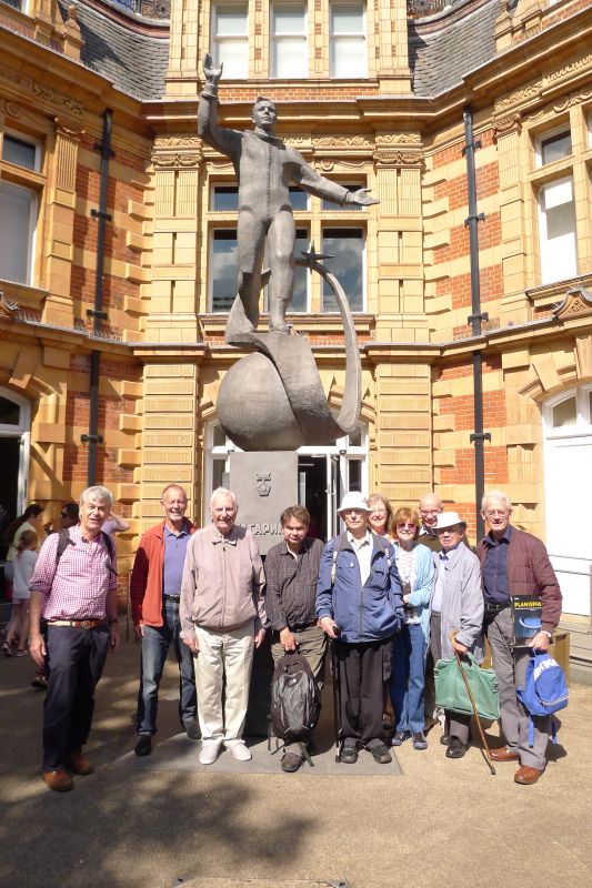 Greenwich Planetarium Visit - OAS with Yuri Gagarin
Link-words: Greenwich2019