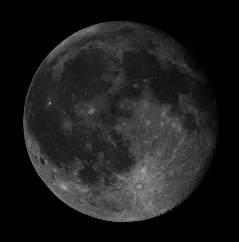 Moon Mosaic (12 panes)
12 pane mosaic of 97% waning gibbous Moon.
Link-words: Moon