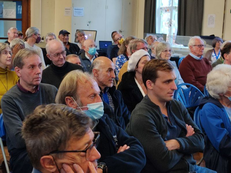 A full house at St Francis Hall
The audience for the talks on the 40th Anniversary of the OAS
Link-words: Celebration2021