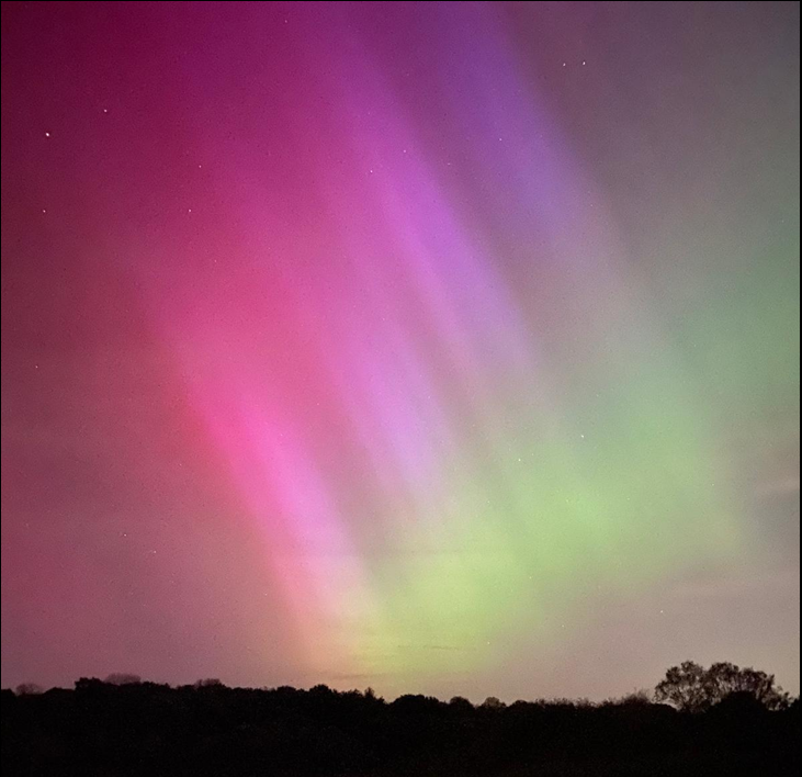 May 2024 Aurora from Bough Beach - John Deathridge
Taken during the exceptional Solar storm from Sun spot ARI3664
One of several taken at Bough Beach
